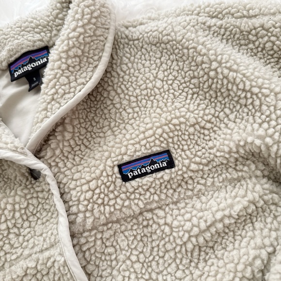 Patagonia Women's Cream Fleece Jacket - Picture 3 of 4